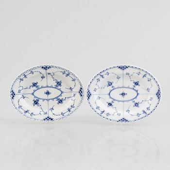 Royal Copenhagen, 24 pieces of half-lace "Musselmalet" , Denmark.