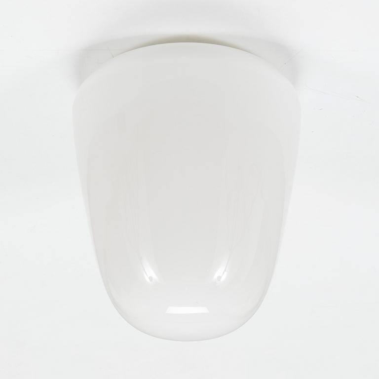 Paavo Tynell, taklampa, modell 80112 (80112-25) Idman 1900-talets mitt.