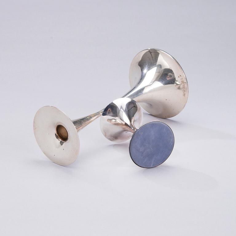 LJUSSTAKAR, 2 st, silver, Tapio Wirkkala, Kultakeskus 2002 och 2009.