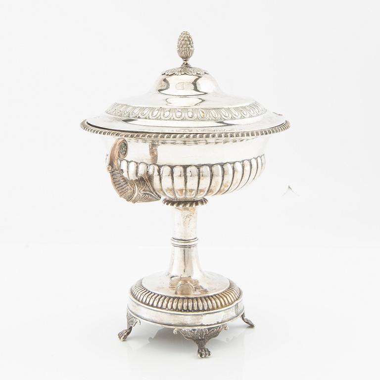 Johan Grönwall granulated sugar bowl, silver, Vänersborg, 1830, Empire style.