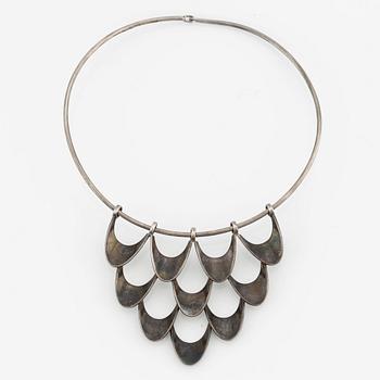 Theresia Hvorslev, Alton, collar/necklace, sterling silver.