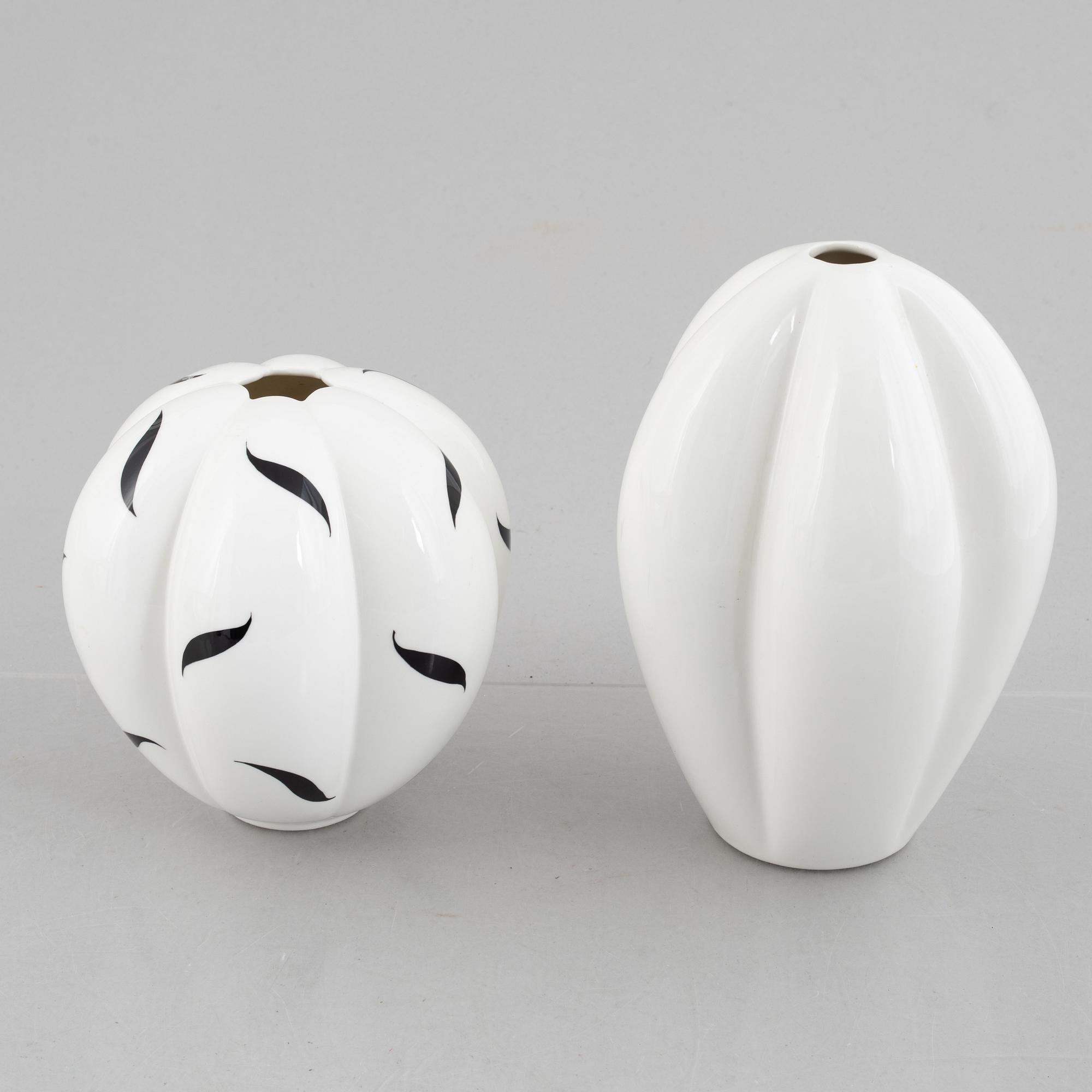 Pia Rönndahl, vaser, 5 st, bl.a. "Konfetti", Gustavsbergs Studio, 1980-90-tal.