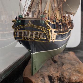 Model ship "HMS BOUNTY", 20th century.