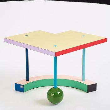 Peter Shire, a "Hollywood" occasional table, Memphis, Italy, post 1983.