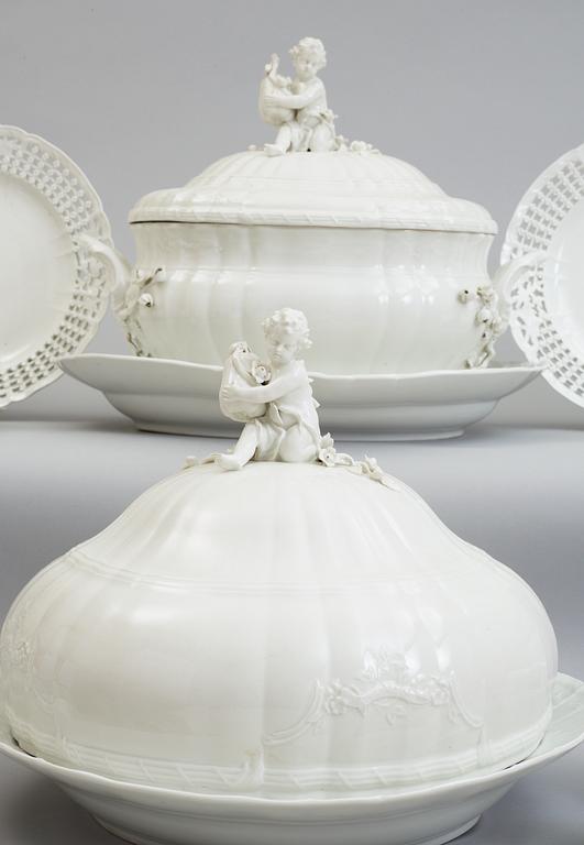 A Berlin dinner service, 19th Century. (73 pieces).