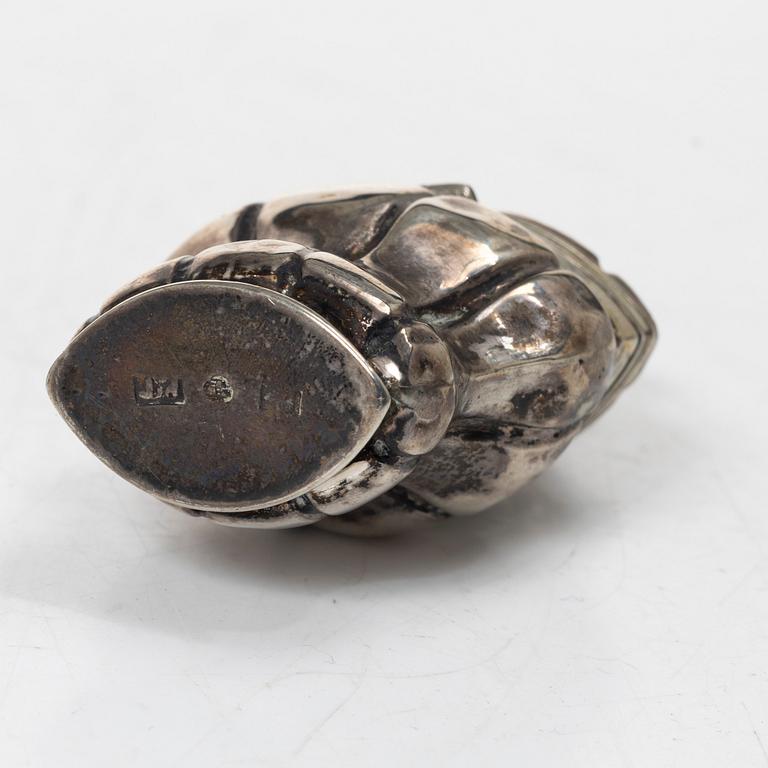 Two silver snuff boxes, probably Denmark and one with Swedish hallmark, 18th/19th Century.