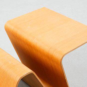 TIDNINGSSTÄLL, "Papermaster", Norway says för Swedese, formgivet 2002.