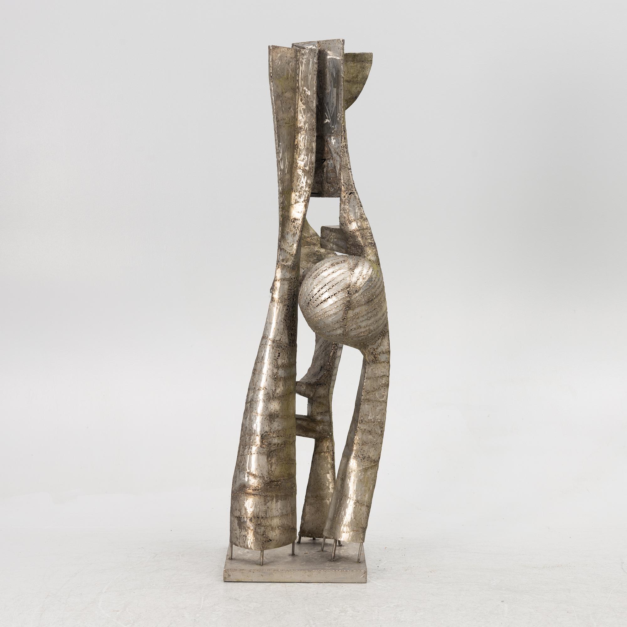 Palle Pernevi, Untitled.