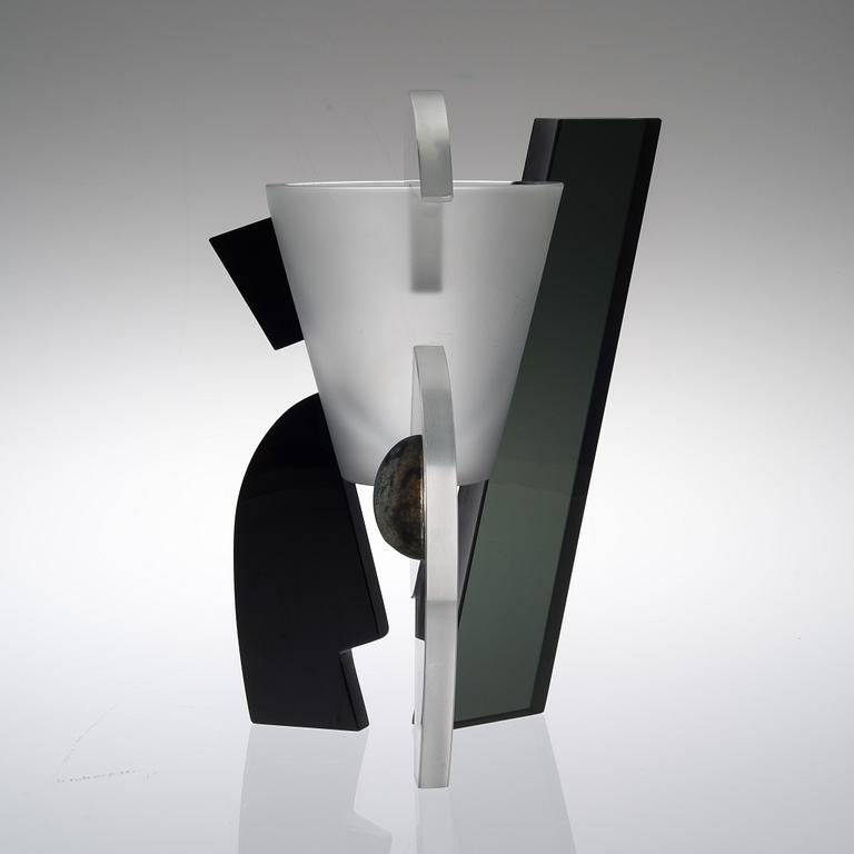 HEIKKI ORVOLA, GLASSKULPTUR. Sign. Heikki Orvola, Nuutajärvi Notsjö 1994.