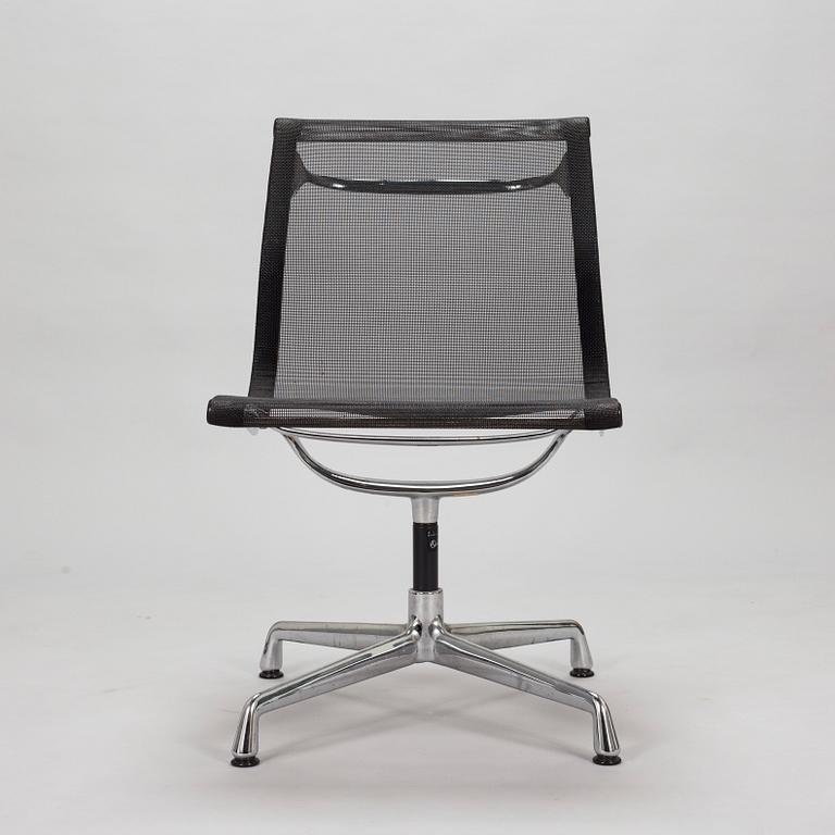 Charles & Ray Eames, an 'EA 108' wivel chair for Vitra.