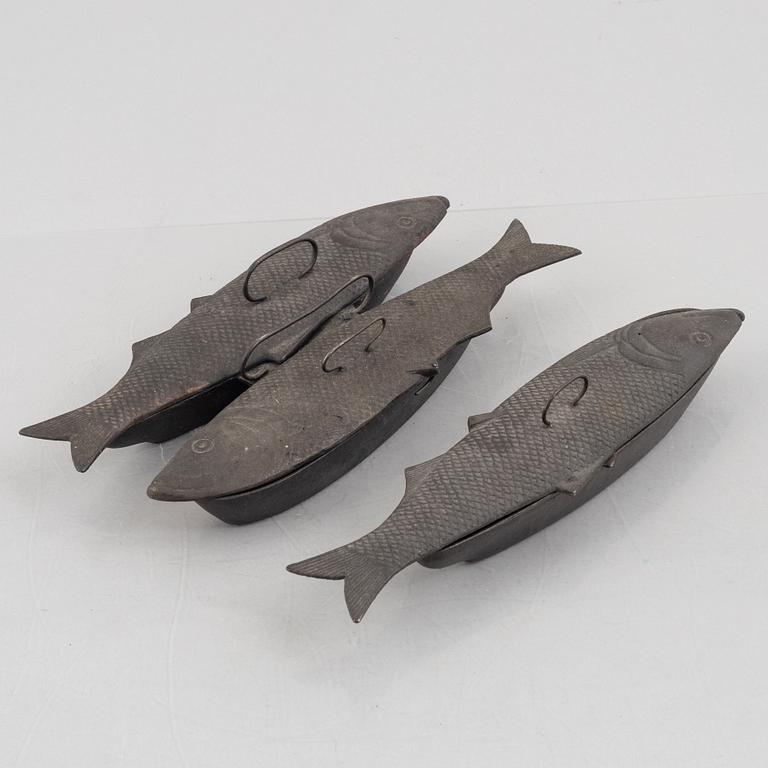 Fish moulds, 2 pcs, cast iron, Arbrå, second half of the 20th century.