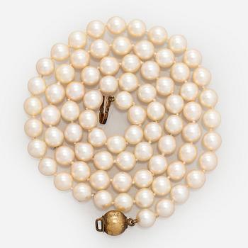 Collier, odlade Akoya-pärlor, lås i förgylld silver.