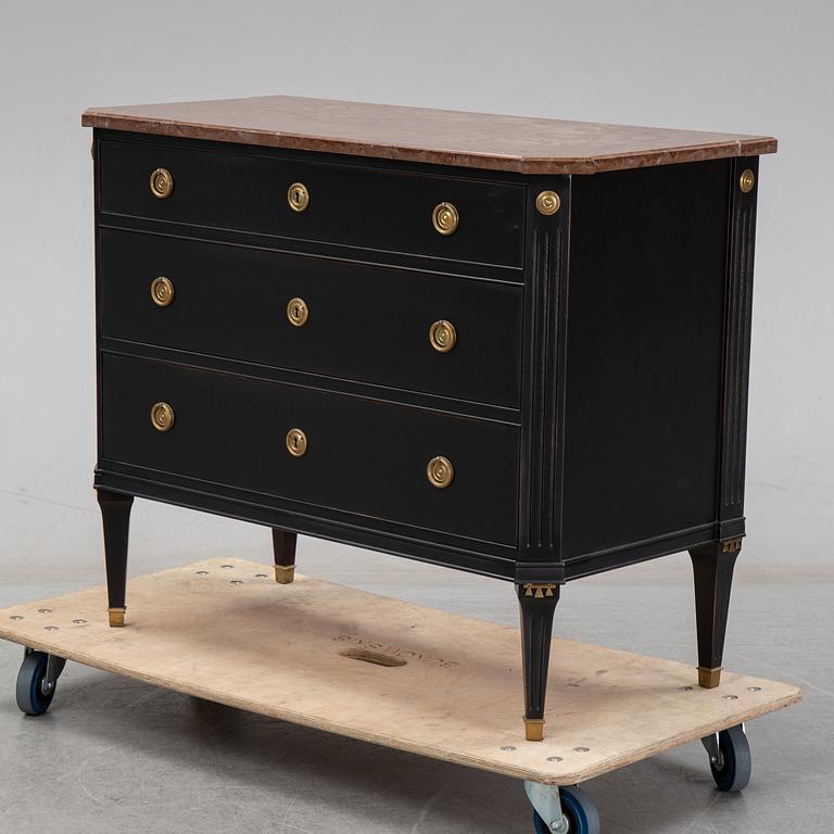 A gustavian style chest of drawers, second half of the 20th century.