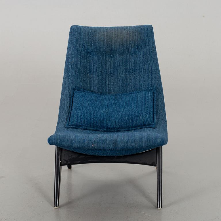 A EASY CHAIRS BY OLOF PERSSON FOR FÅTÖLJINDUSTRI JÖNKÖPING MID 20TH CENTURY.