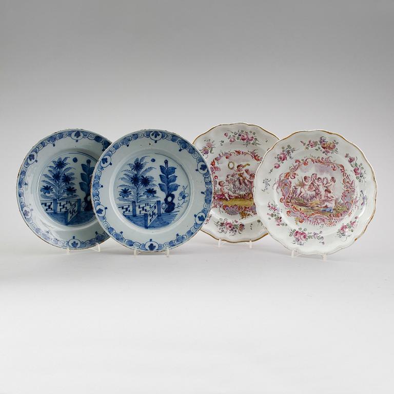 TALLRIKAR, 4 st (2+2), fajans, sannolikt Frankrike, 1800/1900-tal.