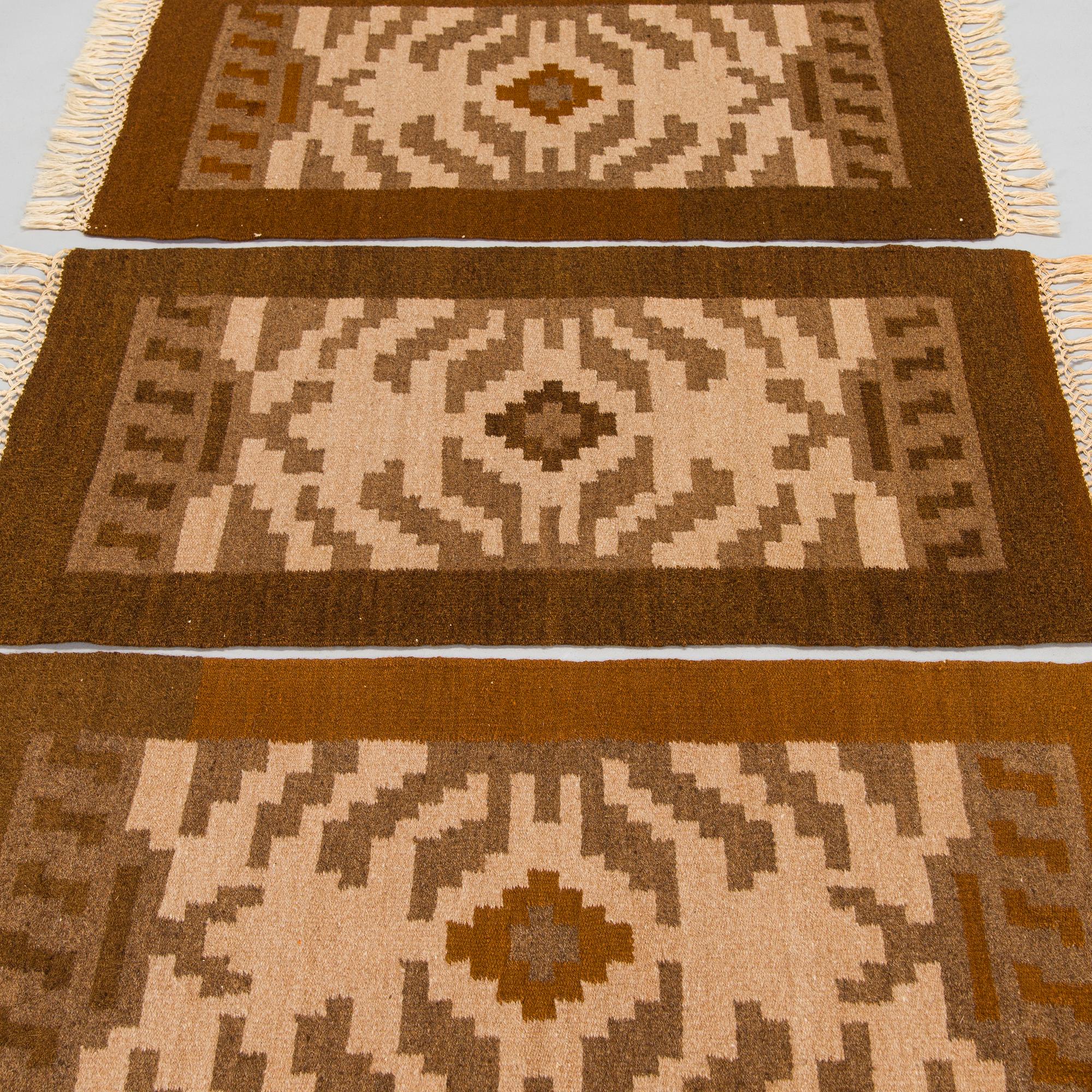 Greta Strandberg, 1920s flat weave carpets 1+3 for The Friends of Finnish Handicraft. Circa 300 x 190 and 100 x 60 cm.