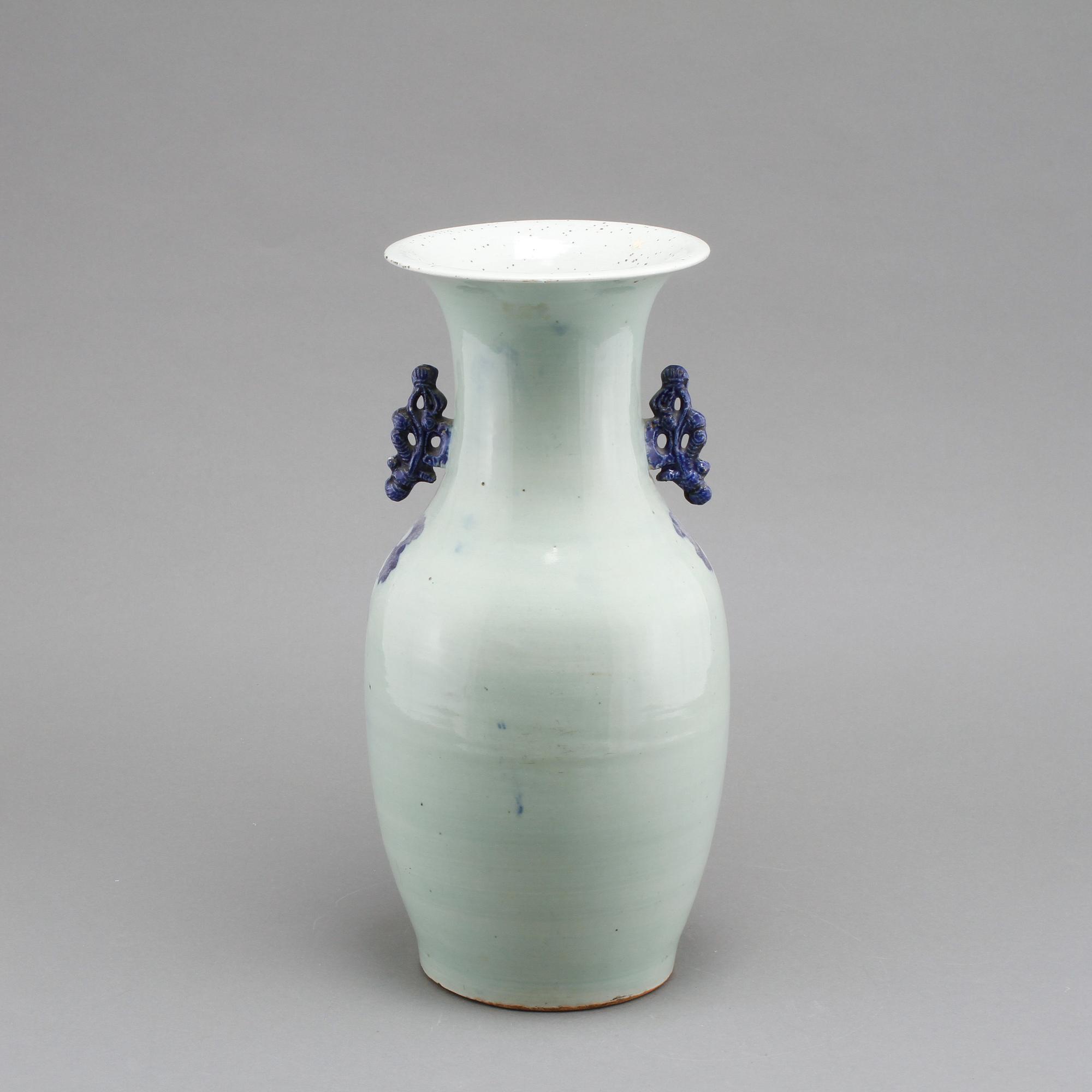 GOLVURNA, porslin, Kina, 1800-tal.