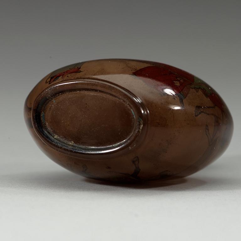 An inside-painted glass snuff bottle, signed Ye Zhongsan, and dated renzi (1912).