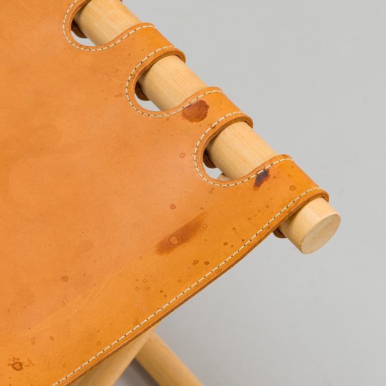 Maija Heikinheimo, A 1960s/70s century wooden stool 'Camping chair A'. Norrmark handicraft.