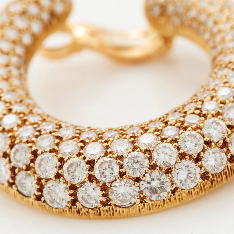 Cartier ett par örhängen.