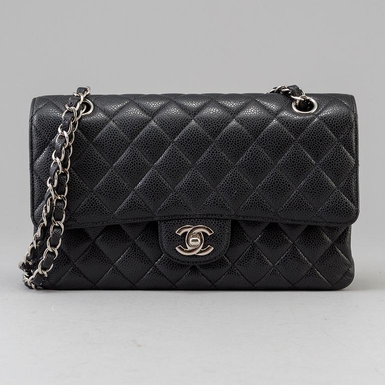 VÄSKA "Double Flap Bag" Chanel 2011.