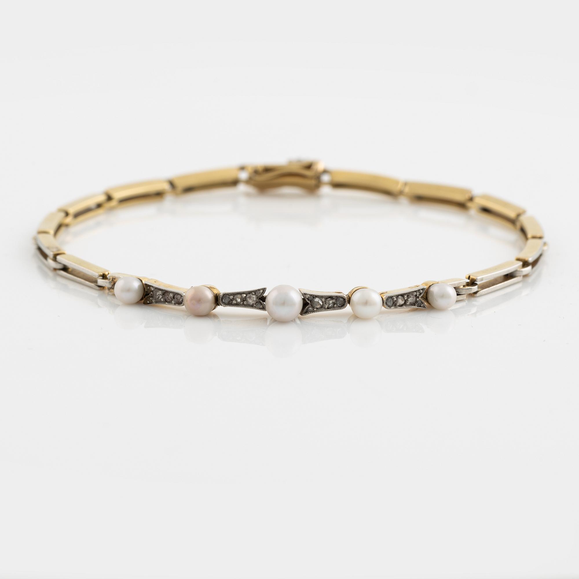 Pearl and rose cut diamond bracelet.