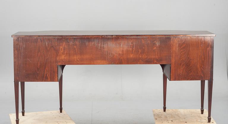 SIDEBOARD, engelsk stil, JO Carlsson, Vetlanda.