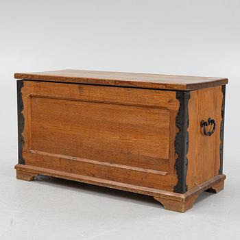 Nordiska Kompaniet, a 'Lovö' chest model number 42129, Nordiska Kompaniet ca. 1939.