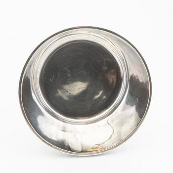 A Swedish 20th century silver bowl mark of Eric Råström, Stockholm 1973 weight 344 grams.