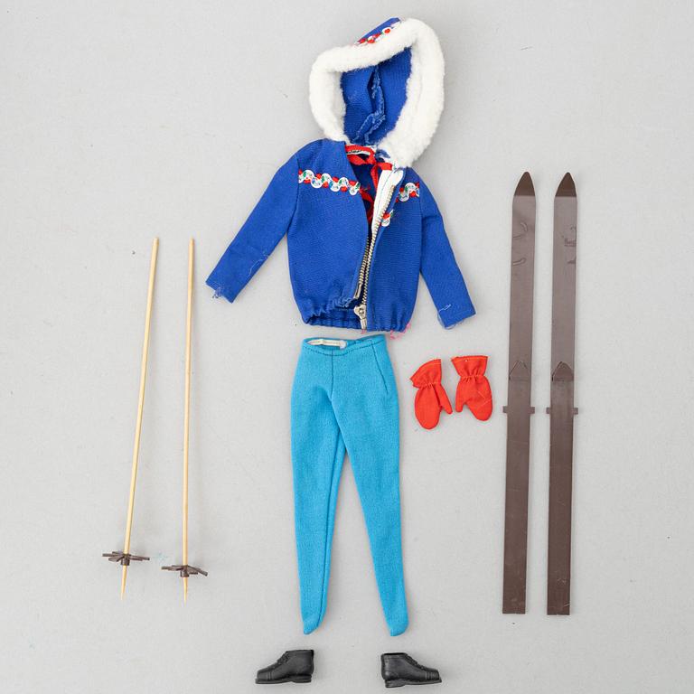 Barbie dolls, 3 dolls with clothes and accessories, 1962-63.