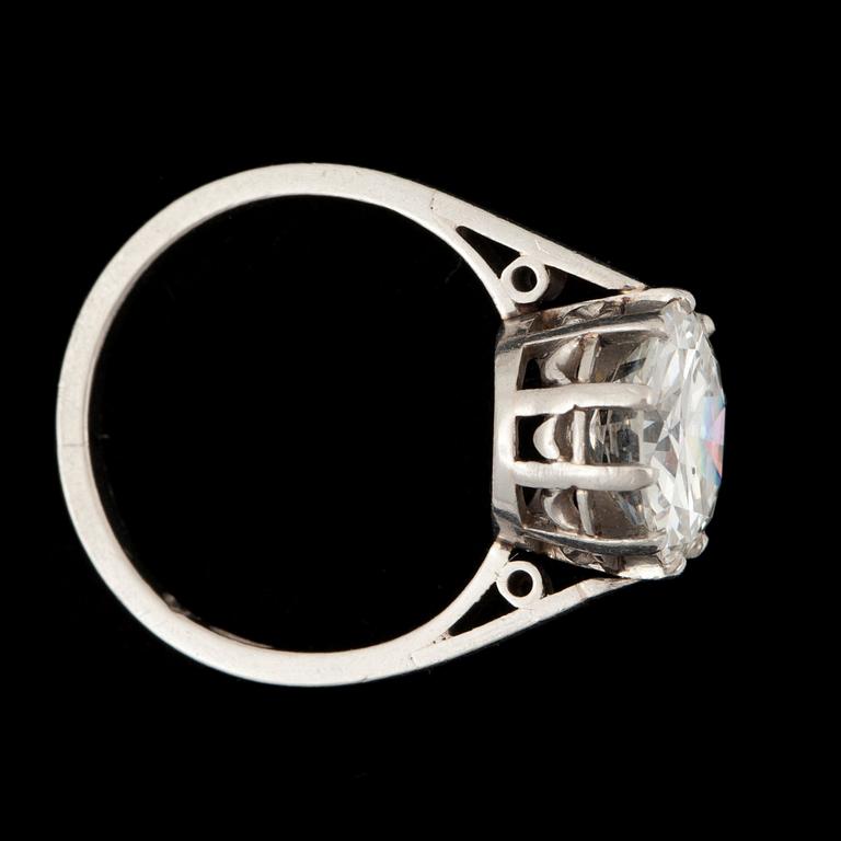 RING med gammalslipad diamant, ca 2.50 ct. Kvalitet ca G-H/SI.