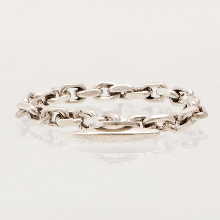 Silver curb link bracelet, Denmark, second half of the 20th century.