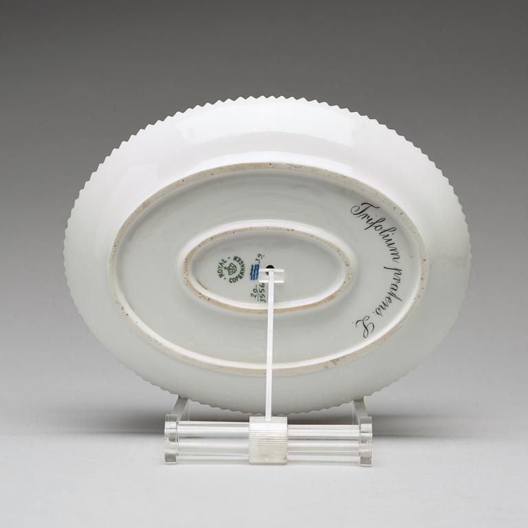 SÅSSNIPA, porslin. "Flora Danica", Royal Copenhagen, Danmark, 1900-tal.