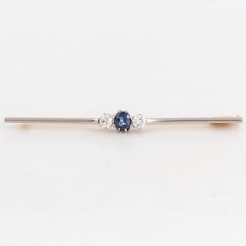 Old-cut diamond and sapphire brooch, 20's.