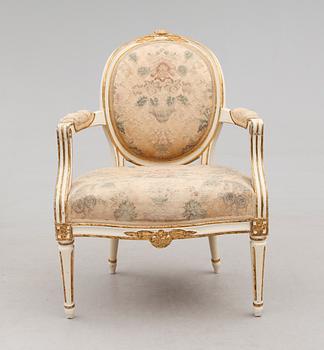 KARMSTOL, gustaviansk, 1700-talets slut.