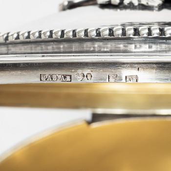 A Swedish parcel gilt silver sugar box, mark of GA Dahlgren, Malmö 1945.