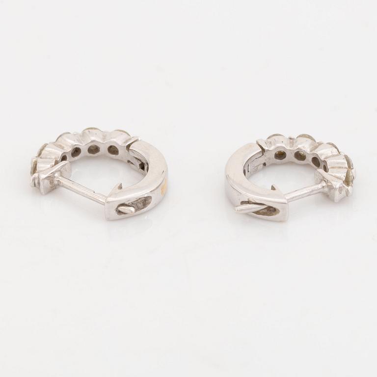 Brilliant cut diamond earrings.
