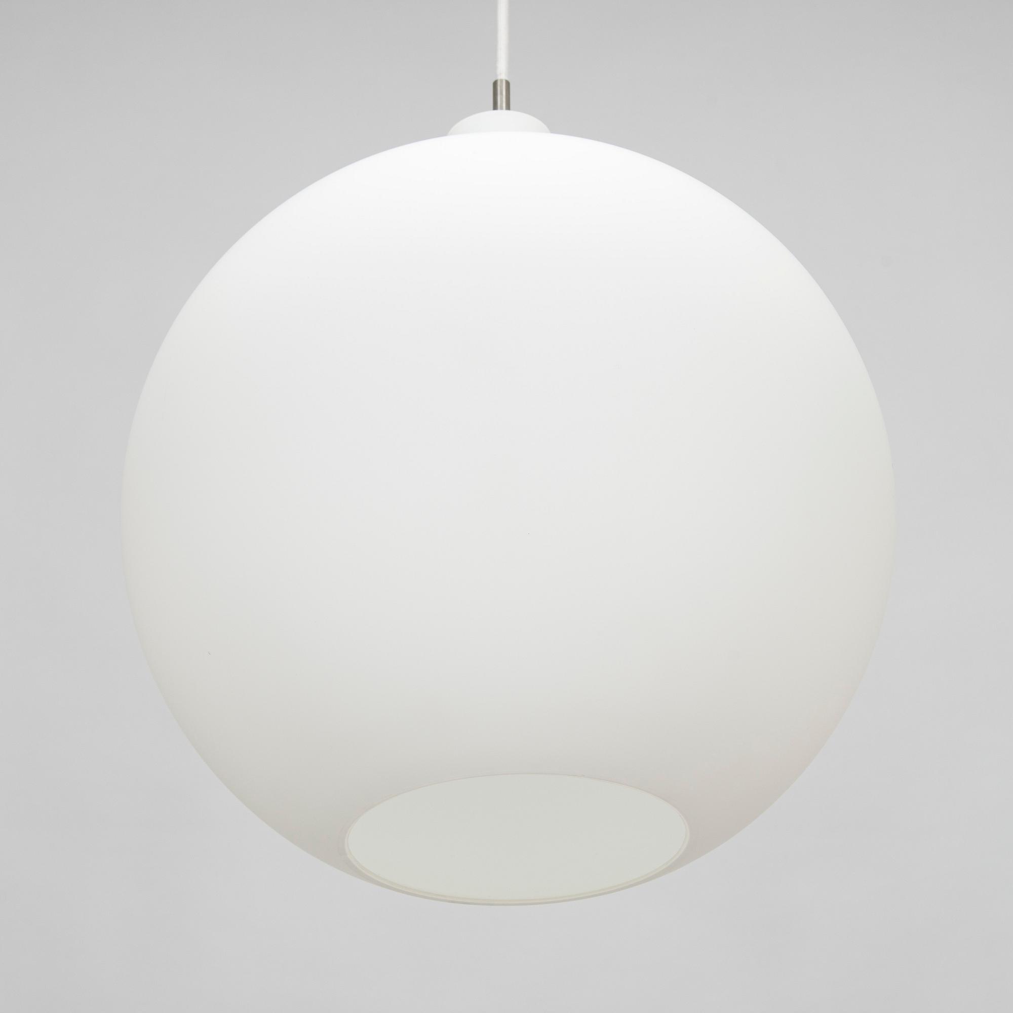 Vilhelm Wohlert, A late 20th century pendant light 'Satellit' for Louis Poulsen, Denmark.