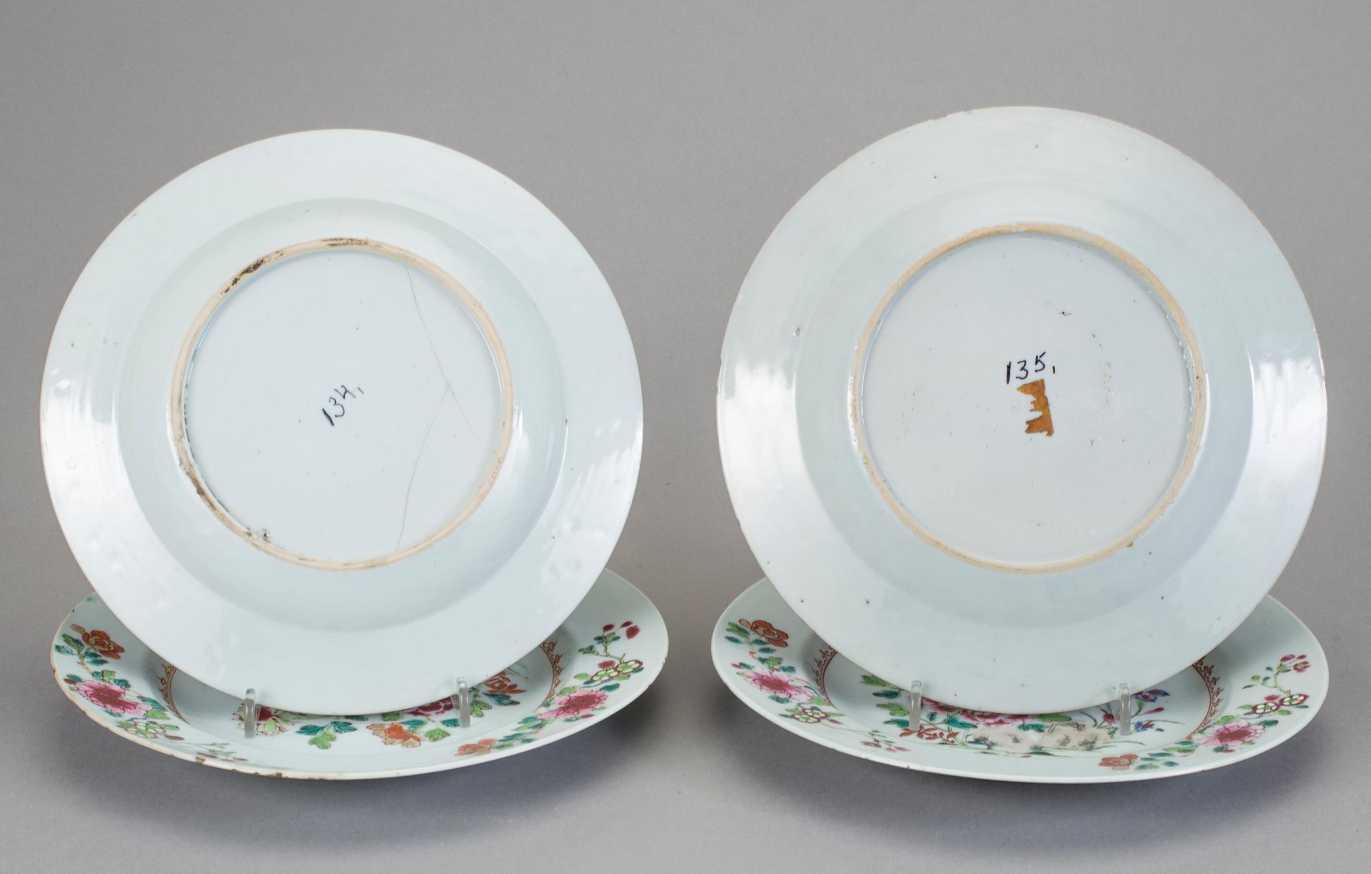TALLRIKAR, 2+1+1, porslin, Kina, Qianlong (1736-95).