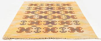 Judith Johansson, a carpet, 'Kastanjelöv' flat weave, c 309 x 195 cm, signed JJ.