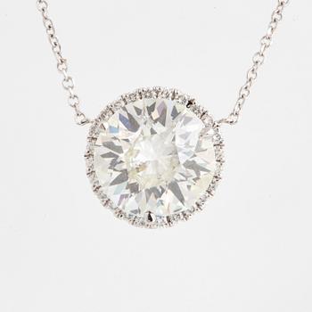 1,91 ct diamond necklace.