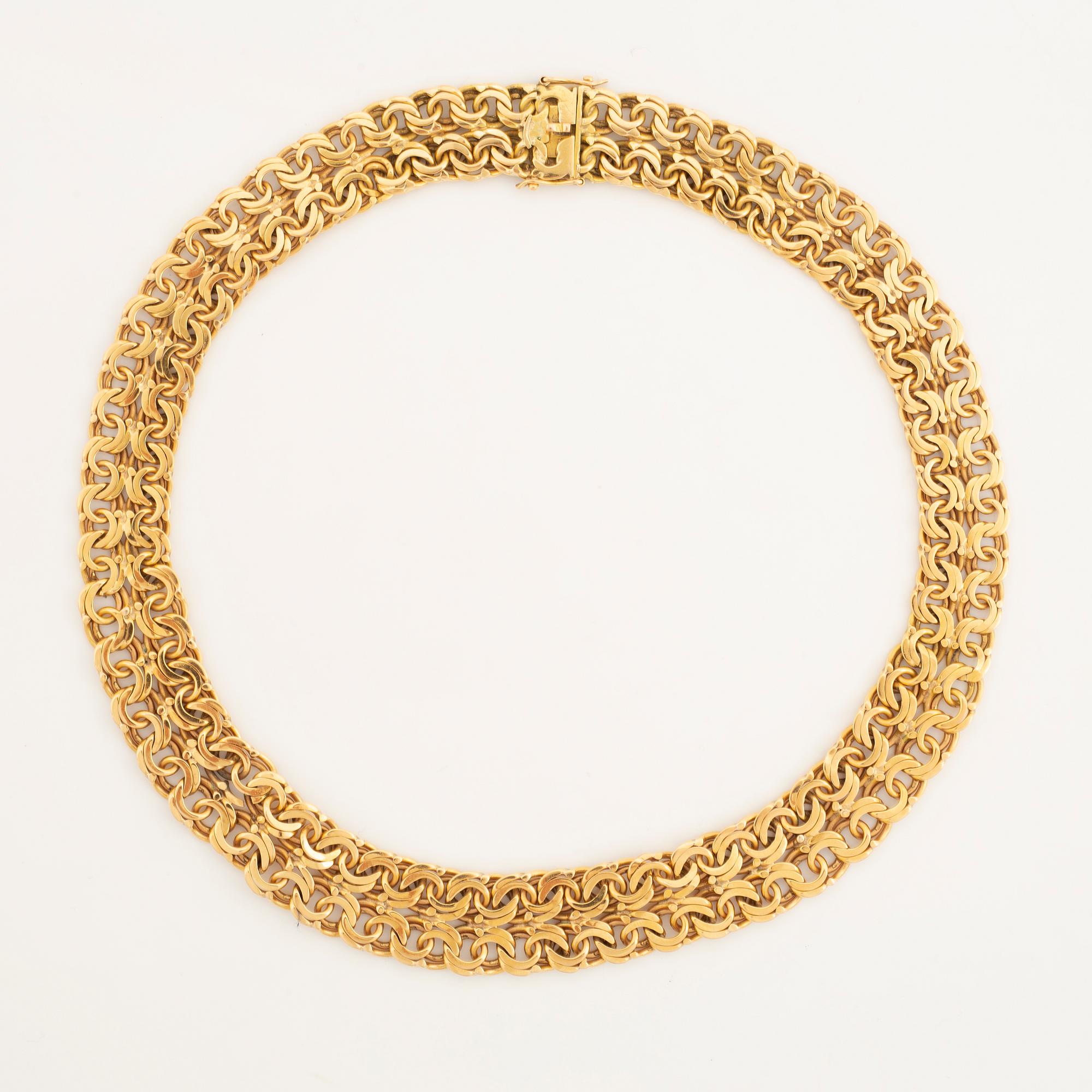 18K gold chain.