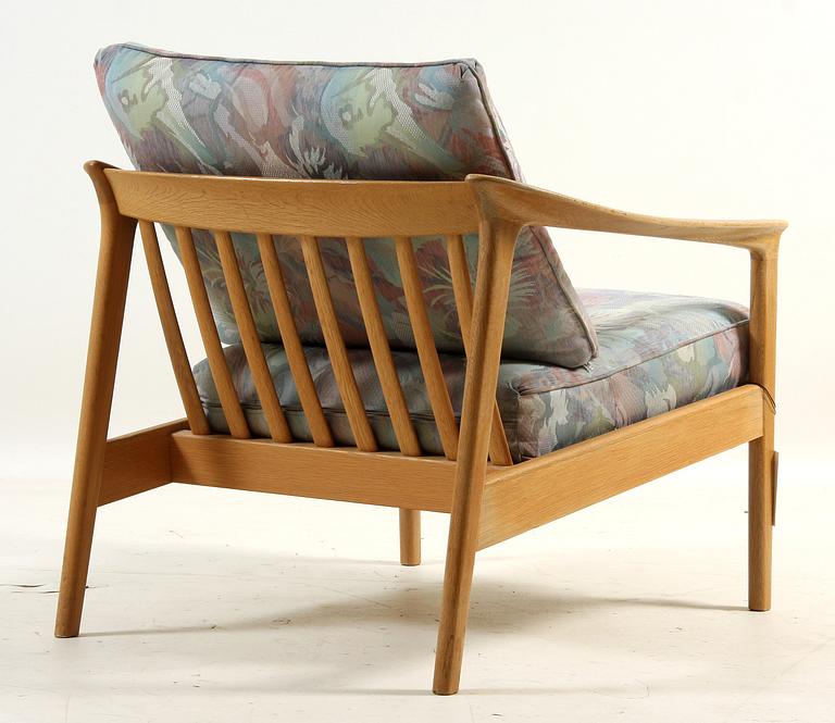 FÅTÖLJ, Folke Olsson, Bodafors, 1960-tal.