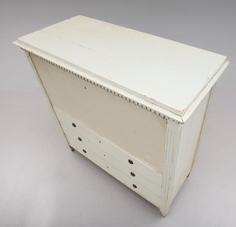 CHIFFONJÉ, sengustaviansk, omkring år 1800.