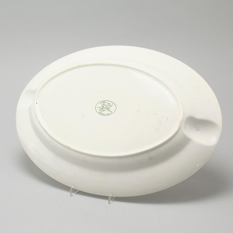 A 20th century set of earthenware tableware of 21 pcs by Gustavsberg.