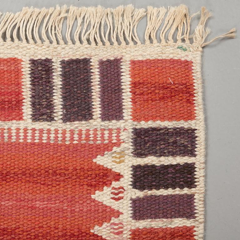 Barbro Nilsson, A CARPET, "Salerno kallröd med enkel bård", flat weave, ca 217 x 149,5 cm, signed AB MMF BN.