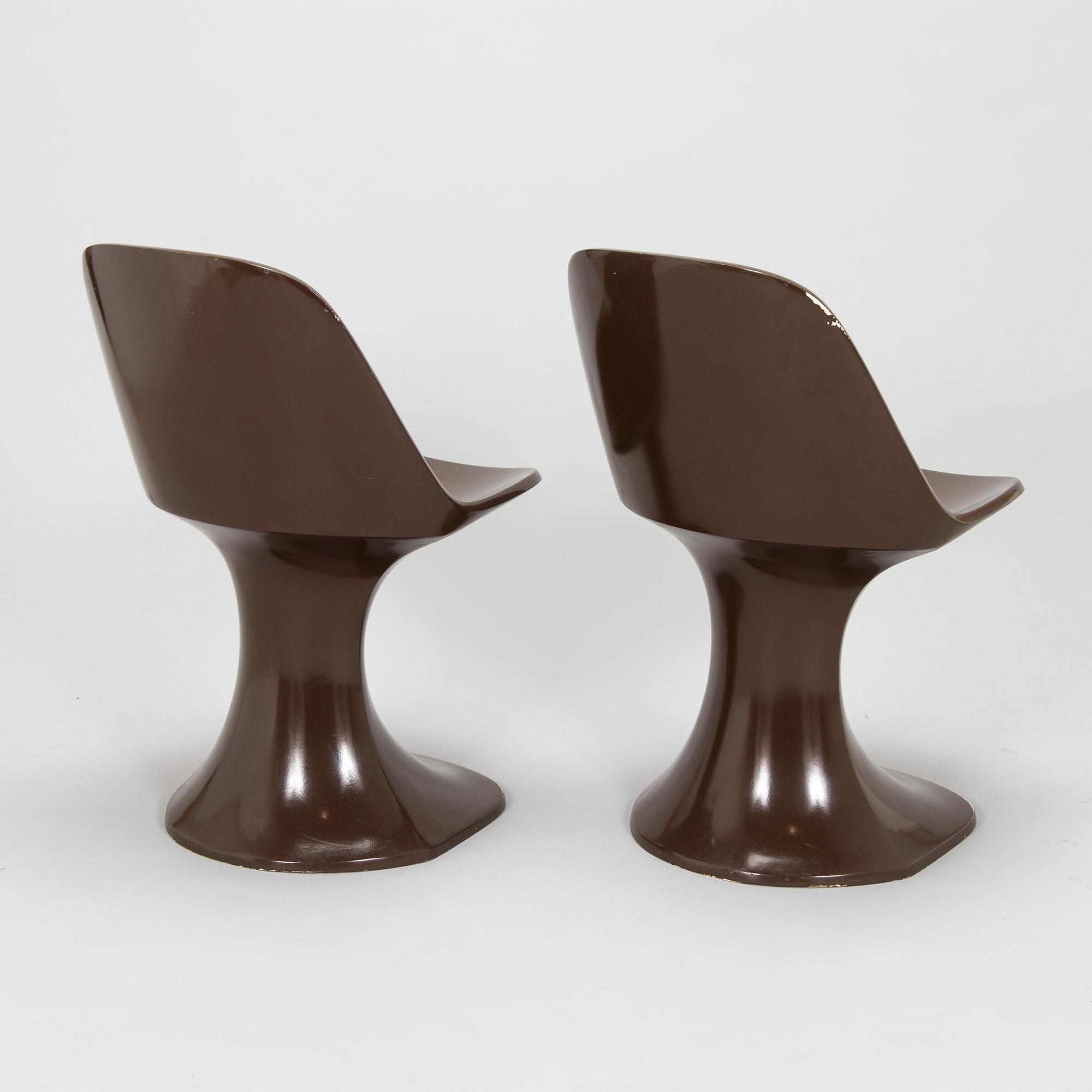 Perttu Mentula, four 1970s chairs 'PMD-model' for Huonekalutuote Oy.