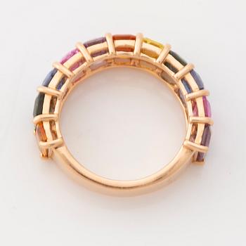 Emerald cut multicolured sapphire ring.