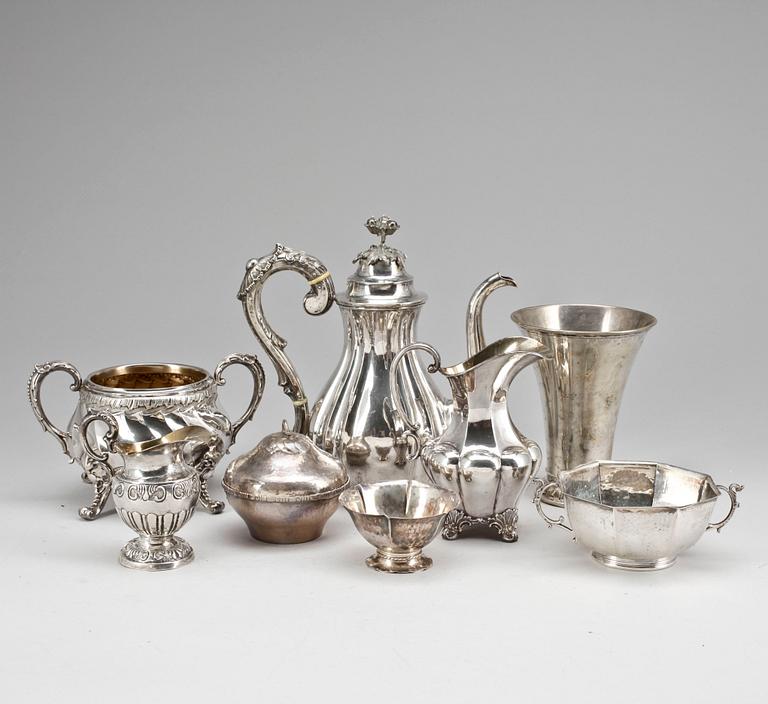 PARTI SILVER, 7 delar, bland annat K. Andersson, Stockholm, 1927. Total vikt ca 1301g.