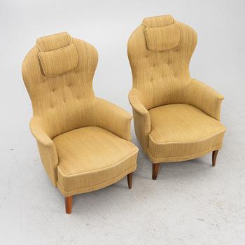 Carl Malmsten, a pair of "Farmor",  armchairs, O.H. Sjögren, Sweden, second half of the 20th century.